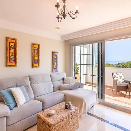 Atico Familiar Con Terraza Y Bonitas Vistas Al Mar En Marbella - Rio Real 282G Apartment Exterior photo